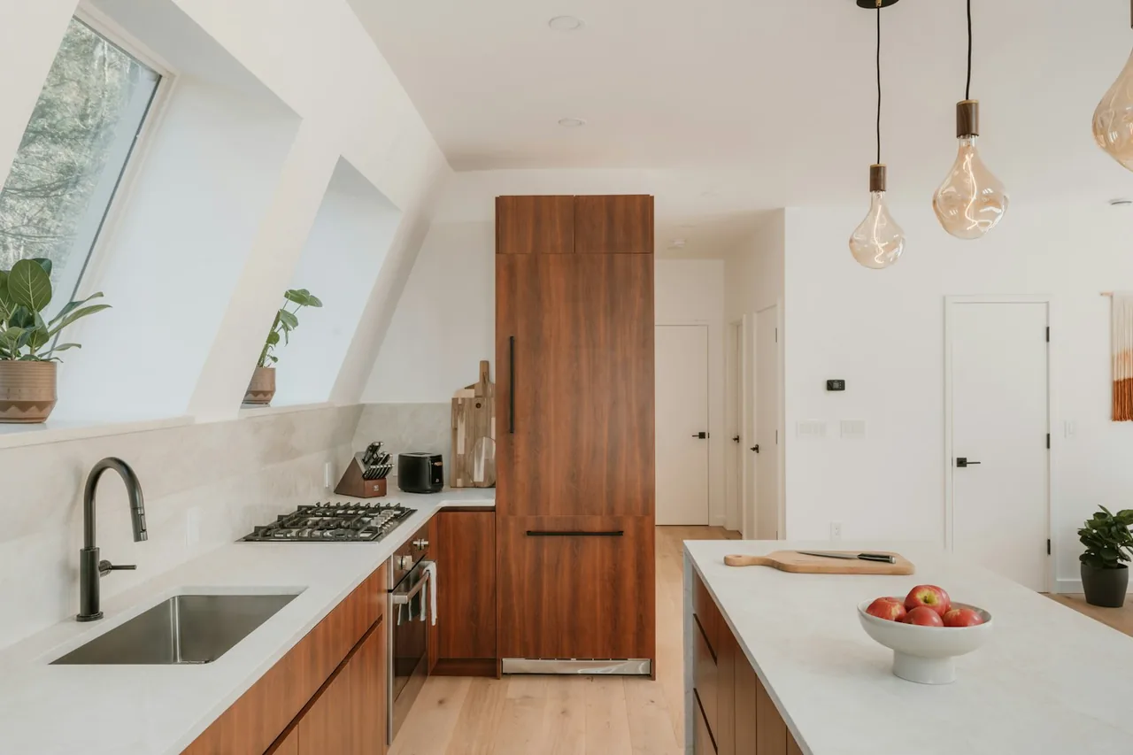 Laminate Countertops detail and finish