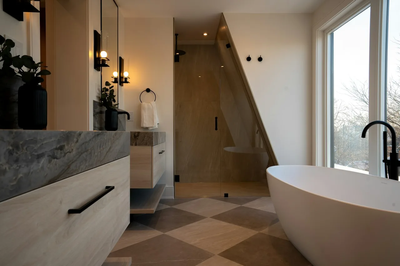 Tile Flooring detail and finish